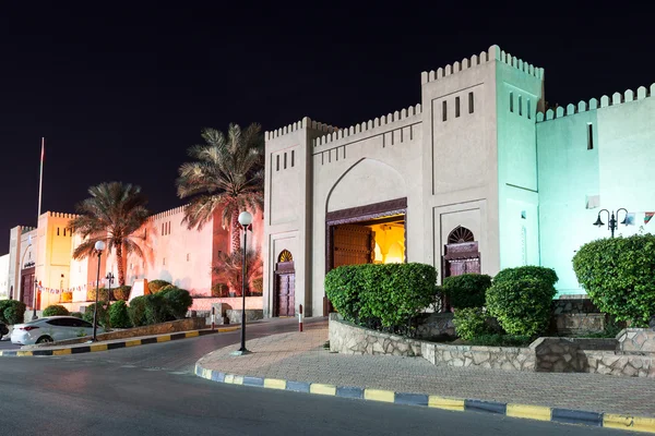 Porta della città vecchia di Nizwa, Oman — Foto Stock