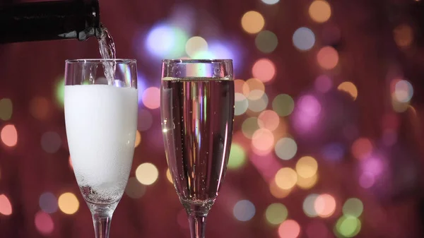 Champagne Glas Närbild Jul Och Nyår Semester Bokeh Bakgrund Två — Stockfoto