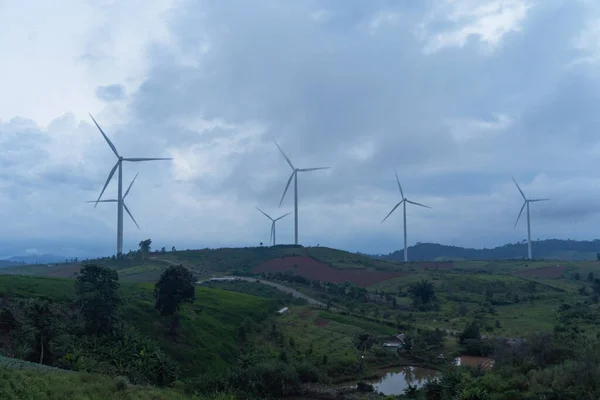 泰国Phetchabun的风力涡轮机或风车农场和山地的空中景观 可持续能源和环境概念 — 图库照片