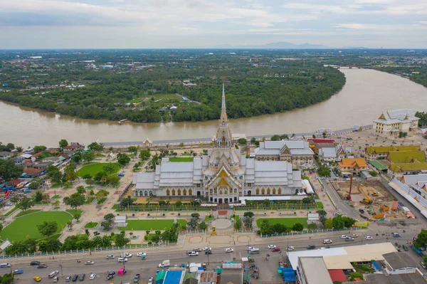 공중에서 Wat Sothon Wararam Temple Dignity Mueang Cha Choeng Sao — 스톡 사진