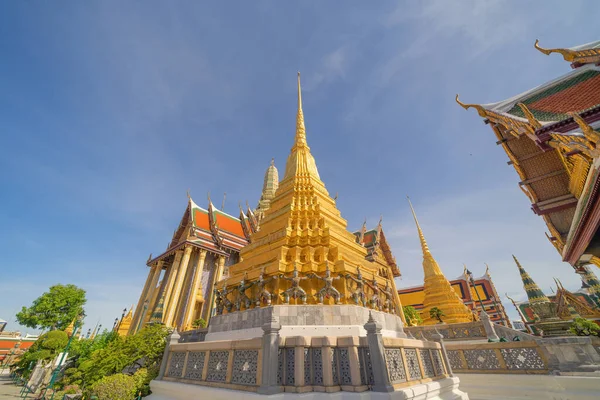 Pagoda Dorada Templo Del Buda Esmeralda Bangkok Tailandia Wat Phra — Foto de Stock