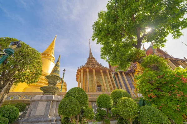 Golden Pagoda Temple Emerald Buddha Bangkok Thailand Wat Phra Kaew — Stock Photo, Image