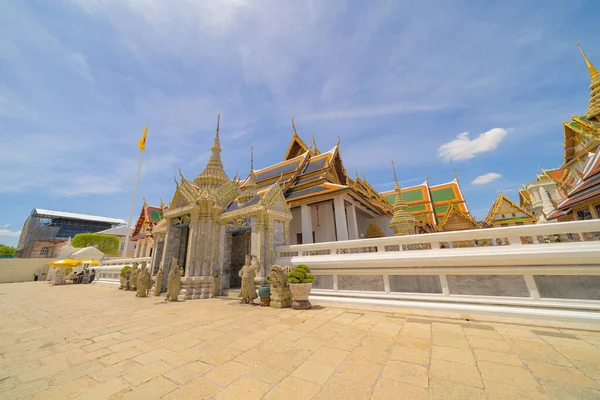 Guldpagod Vid Temple Emerald Buddha Bangkok Thailand Wat Phra Kaew — Stockfoto