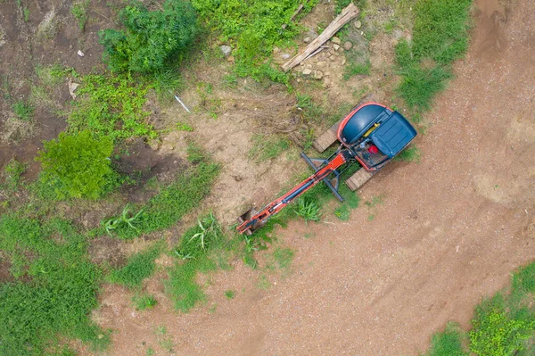 Letecký Pohled Stavební Traktor Auta Buldozer Nebo Backhoe Kopání Silnice — Stock fotografie