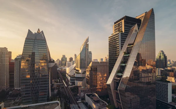 Flygfoto Över Ploenchit Bangkok Downtown Finansdistrikt Och Kontorshotell Smarta Städer — Stockfoto