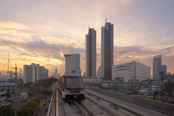 Vista Trem Ferrovia Bangkok Downtown Para Icon Siam Distrito Financeiro — Fotografia de Stock