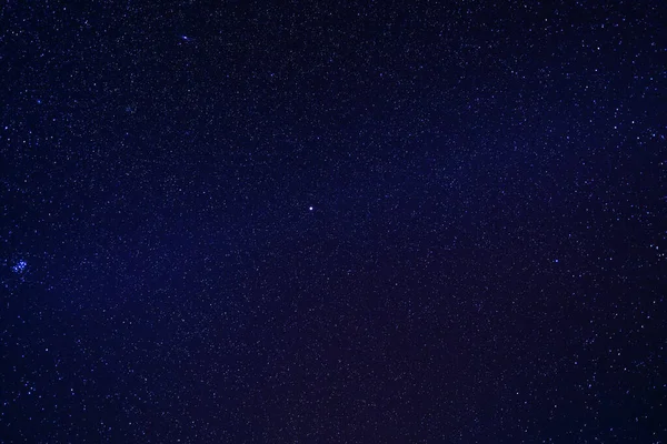 Geceleri Mavi Gökyüzünde Parlak Yıldızlarla Samanyolu Kapatın Doğal Evren Uzay — Stok fotoğraf