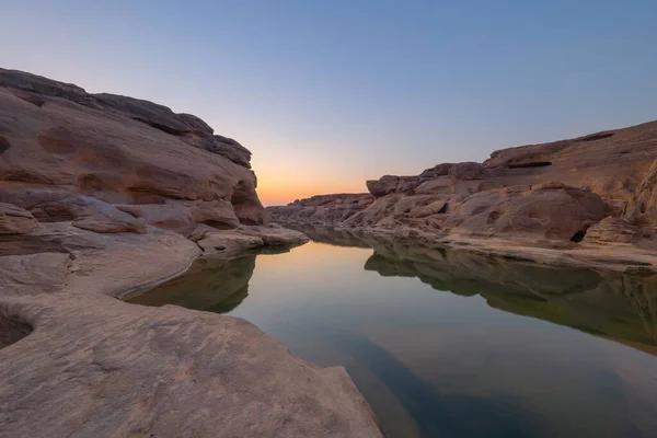 Sam Phan Bok Ubon Ratchathani Thailand Droge Rotsrif Mekong Rivier — Stockfoto