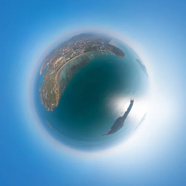 Pequeno Planeta 360 Graus Esfera Panorama Vista Aérea Barcos Praia — Fotografia de Stock