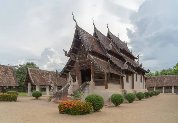 Boeddha Pagode Stupa Wat Intharawat Temple Wat Ton Kwen Chiang — Stockfoto