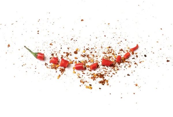 Chili Paprika Med Skivad Röd Chilipaprika Isolerad Vit Bakgrund Varm — Stockfoto