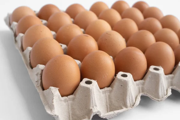Muitos Ovos Frescos Ingrediente Alimentar Isolado Sobre Fundo Branco — Fotografia de Stock