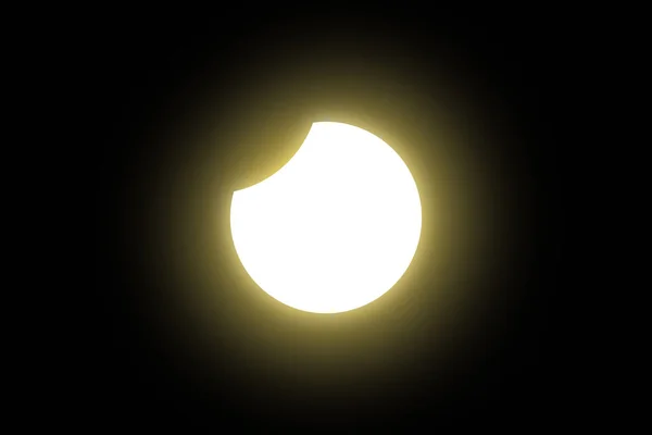 Zatmění Slunce Úplněk Nebo Měsíc Světlem Obloze Tmě Pozadí Noční — Stock fotografie