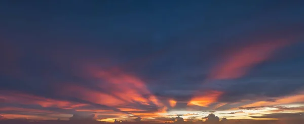 Sunset Sky Abstract Nature Background Dramatic Blue Orange Colorful Clouds — Stock Photo, Image