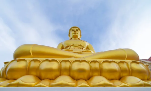 位于泰国曼谷城市镇Phasi Charoen区Wat Paknam Phasi Charoen寺的巨型金佛 旅游景点地标 — 图库照片
