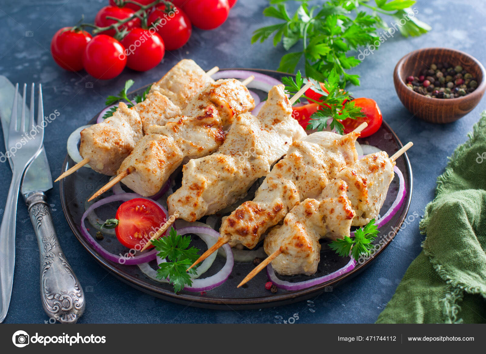 Сувлаки куриные. Шашлык из курицы. Шашлык на шпажках. Шашлык из грудки курицы. Шашлык из курицы в духовке. Сувлаки куриные. Шашлык из курицы. Шашлык на шпажках. Шашлык из грудки курицы.