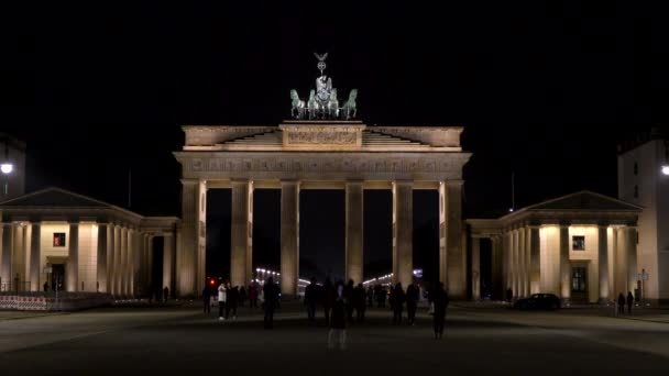 Brandenburg Gate Pariser Platz Berlin Německo February 2018 Videoklip Lidí — Stock video