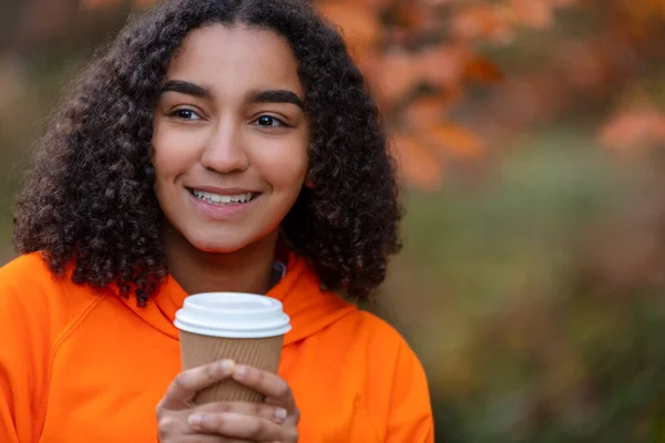 Mooi Gelukkig Gemengd Ras Afro Amerikaans Meisje Tiener Vrouwelijke Jonge — Stockfoto