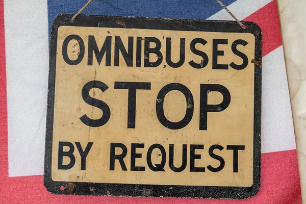 Vintage Retro Omnibus Stop Sur Demande Bus Stop Sign Union — Photo