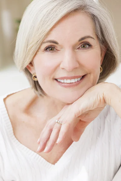 Senior woman relaxing at home — Stock Photo, Image