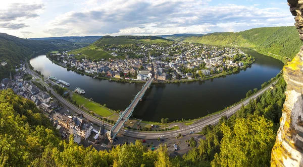 Panorama Traben Ciudad de Trarbach en el río Mosela Medio, Alemania, Europa —  Fotos de Stock