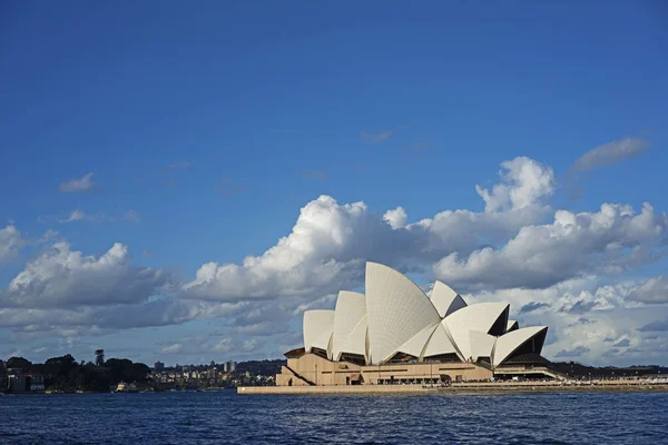 Sydney Opera Binası — Stok fotoğraf