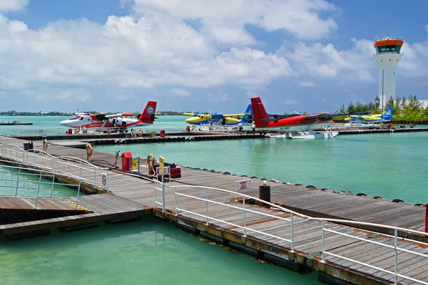 Seaplanes in Maldives seaport — Stock Photo, Image