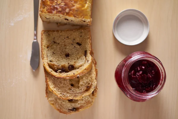 Serving for breakfast or tea time with sliced bread — Stock Photo, Image