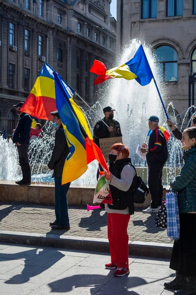 Nisan 2021 Bükreş Romanya Covid Pandemisi Kısıtlamalarına Bakan Vlad Voiculescu — Stok fotoğraf