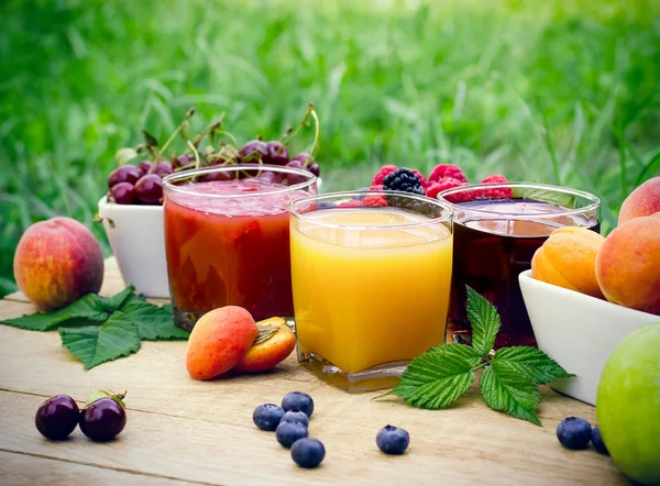 Fruit juice - healthy drinks (beverage) — Stock Photo, Image