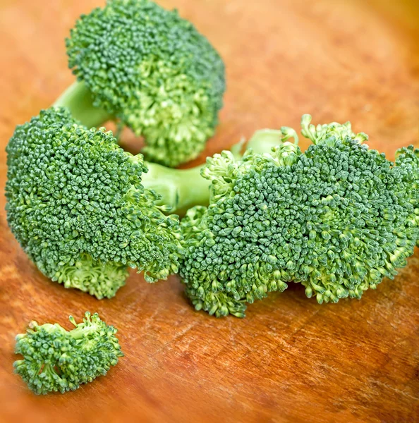 Organische broccoli (close-up) — Stockfoto