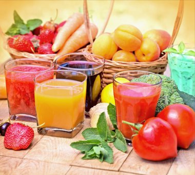 Healthy drinks - beverages (juice and smoothie) clipart