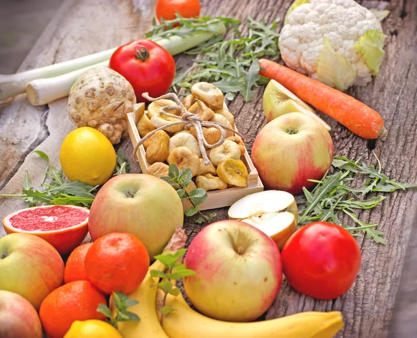 Megfelelő táplálkozás - vegetáriánus ételek — Stock Fotó