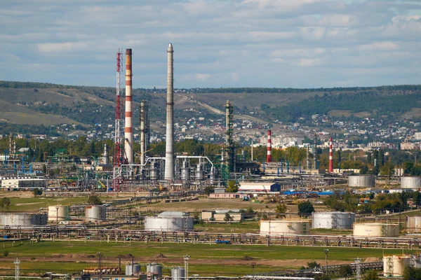 petrol rafineri fabrikası