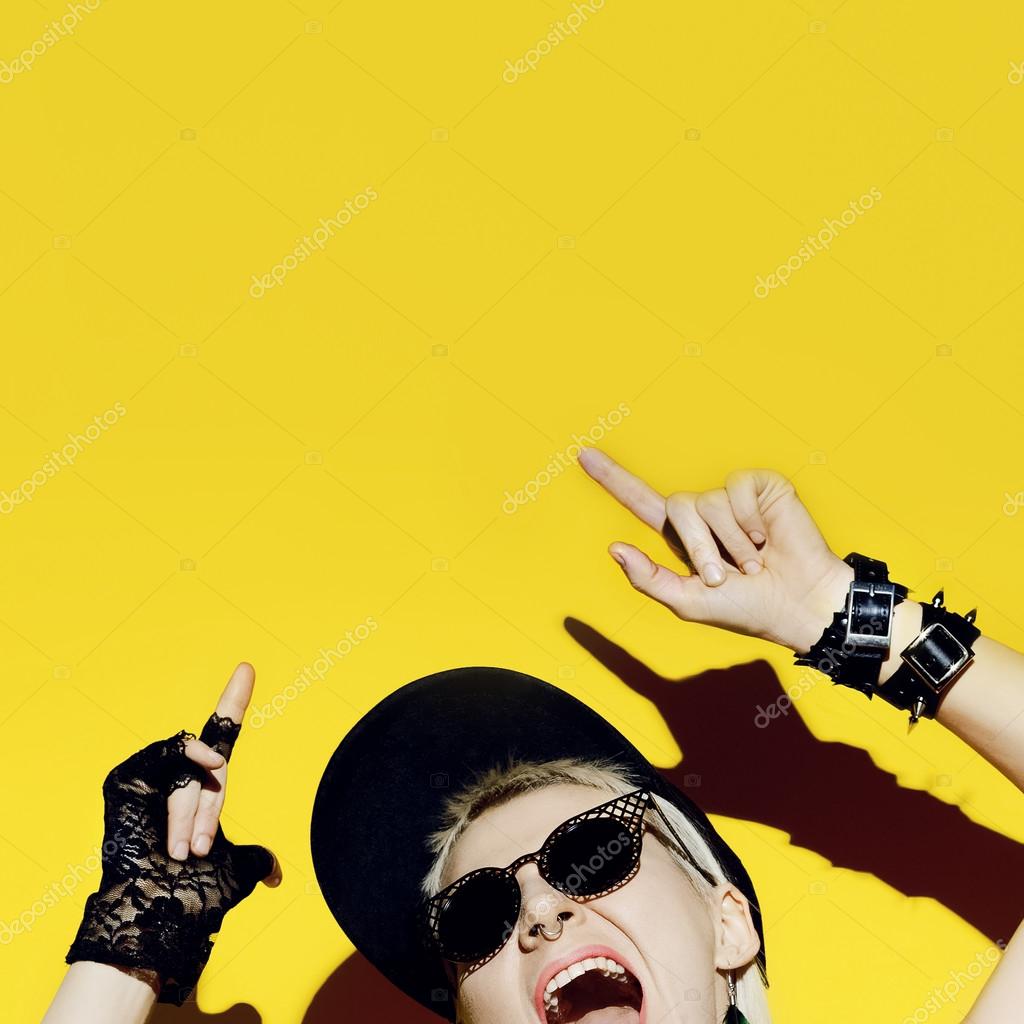 Crazy Party Lady. Style Swag glamorous time — Stock Photo