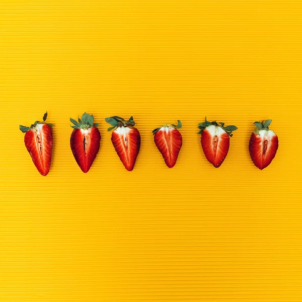 Set de fraises. Minimalisme Mode — Photo