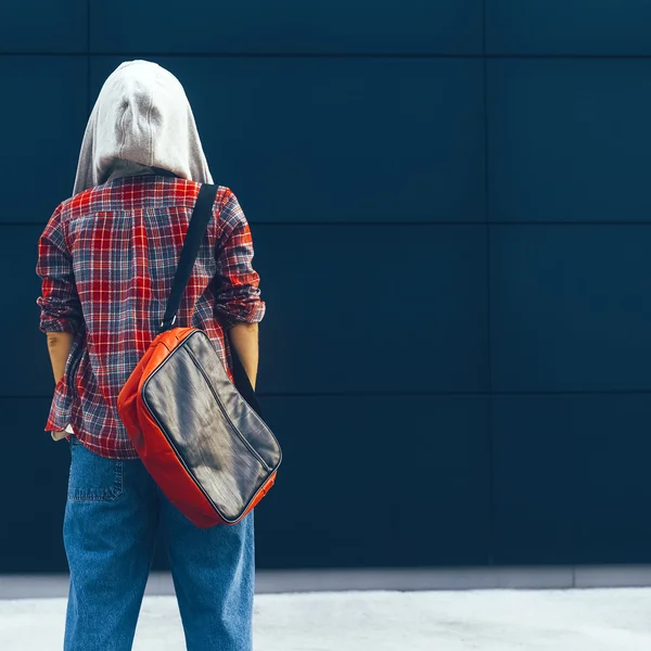 Girl student. Loneliness. Psychology relations. Go to school — Stock Photo, Image