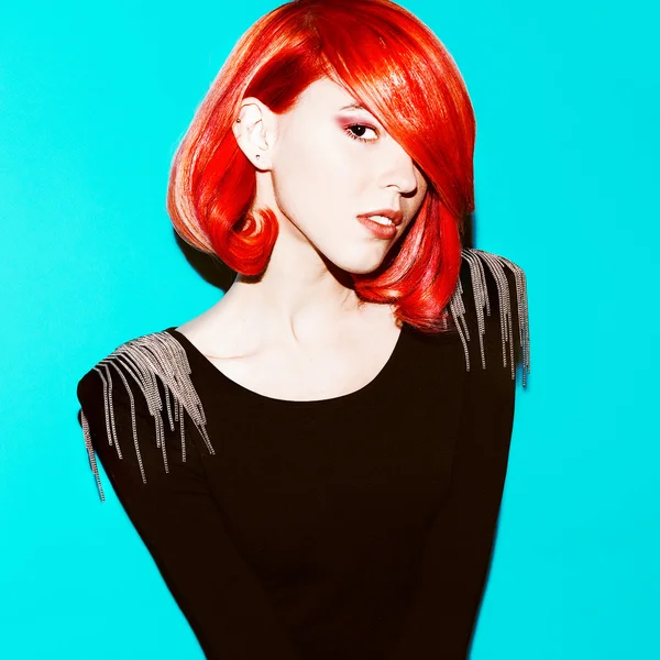 Sensuele schoonheid Model. Stijl haar. Red Hair Color trend. — Stockfoto