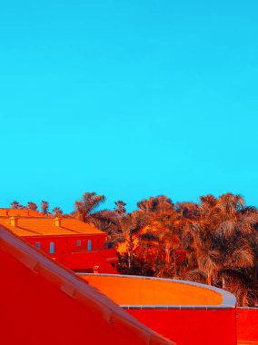 Tropik otel konumu. Avuç içi ve ev. Kanarya adası. Stil Seyahat duvar kağıdı