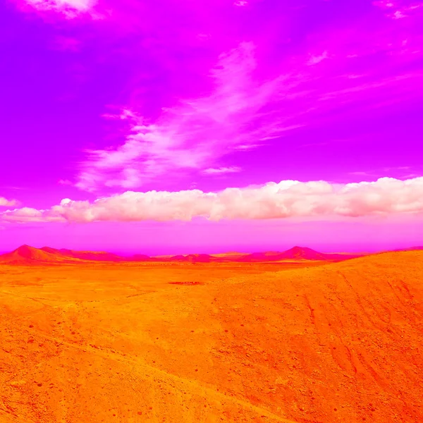 Desierto Volcánico Cielo Púrpura Vista Surrealista Ideal Para Impresiones Tarjetas — Foto de Stock