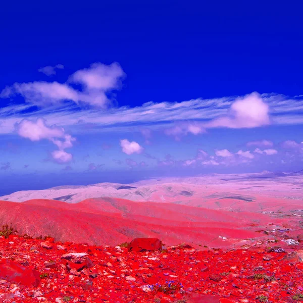 Volcanic Desert Sky Surreal Landscape Ideal Postcard Prints Phone Cases — Stock Photo, Image