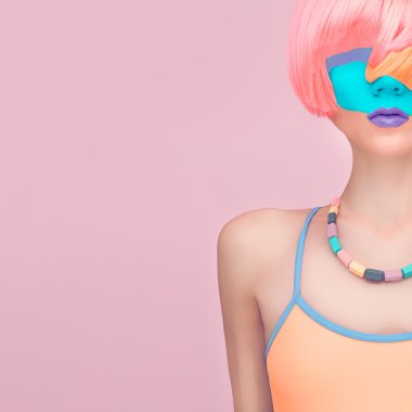 Özel fotoğraflar. kız moda mix renkler