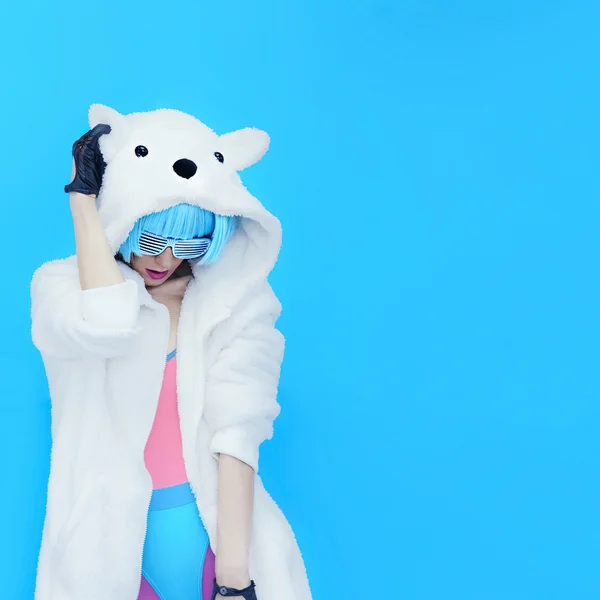 Teddy Bear Girl DJ. Crazy winter party. Club dance style — Stock Photo, Image