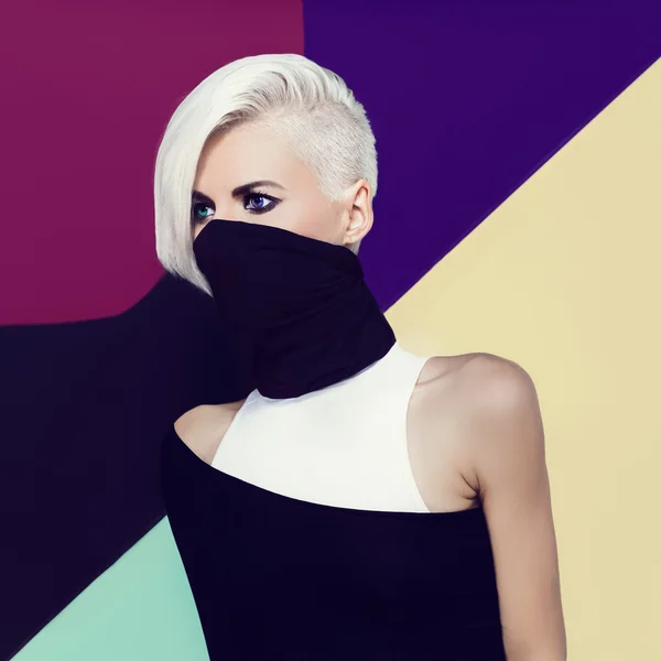 Blond ninja lady style. Fashion original photo — Stock Image Blond ninja lady style. Fashion original photo Stock Picture
