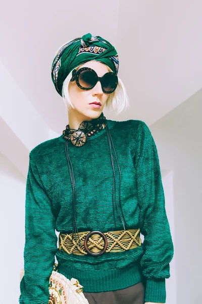 Boho style glamorous lady. Spring fashion accessories. Sunglasse — Stock Photo, Image