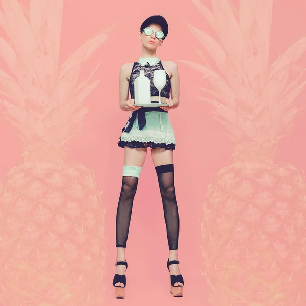 Sexy lady waitress. Glamorous party style vanilla pineapple back — Stock Photo, Image