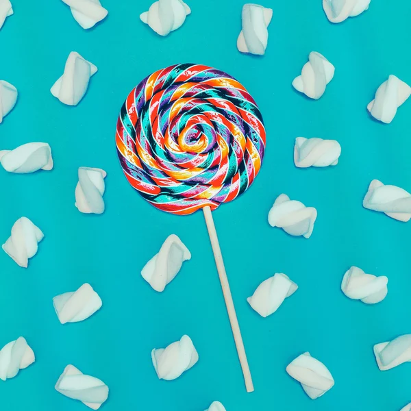 Um cocktail de mistura doce. Doce Lollipop fundo — Fotografia de Stock