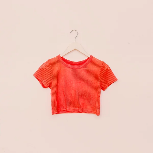 Orange T-shirt on white background — Stock Photo, Image