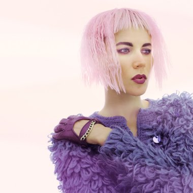 Şehvetli şık ceket modeli. Glamour stili