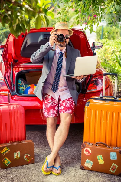 Geschäftsmann bereit zur Reise — Stockfoto